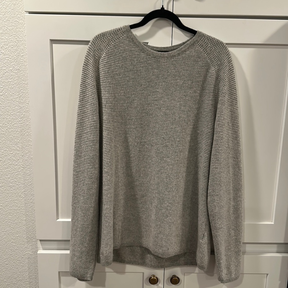VINCE Men’s 100% Cashmere Thermal Crew Neck Sweater